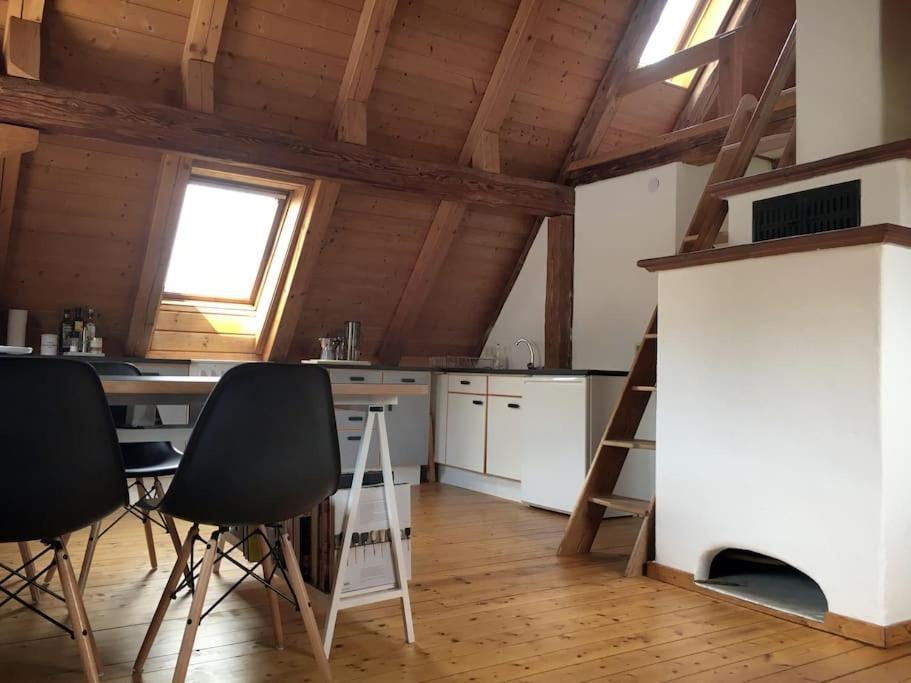 Maisontte In Ehemaliger Scheune Nicht Fuer Montageteams Geeignet